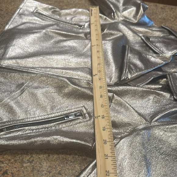 Who What Where Vegan Leather Moto Jacket Silver Womens Size X Long Sleeve - Picture 9 of 11